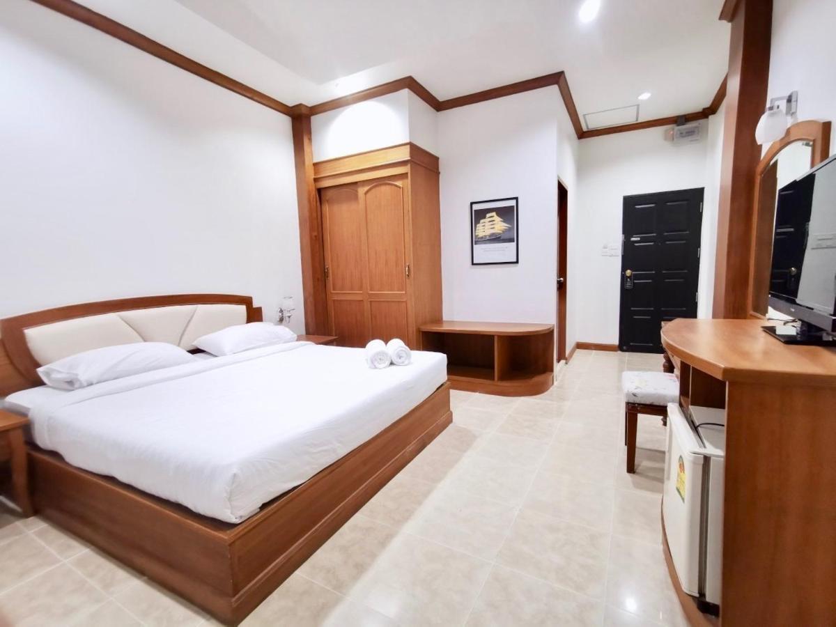 Chaleelay Hotel Ча-Ам Экстерьер фото
